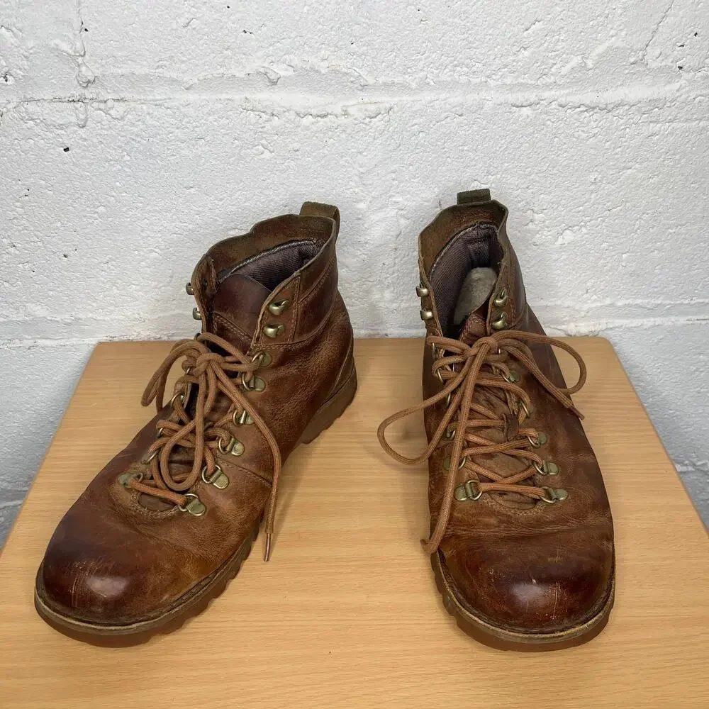 Ugg Men's Tan Brown Leather Lace Up Work Boots Size 11